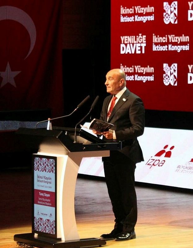 Afet acıları dinmemişken Soyer’den türkülü kongre