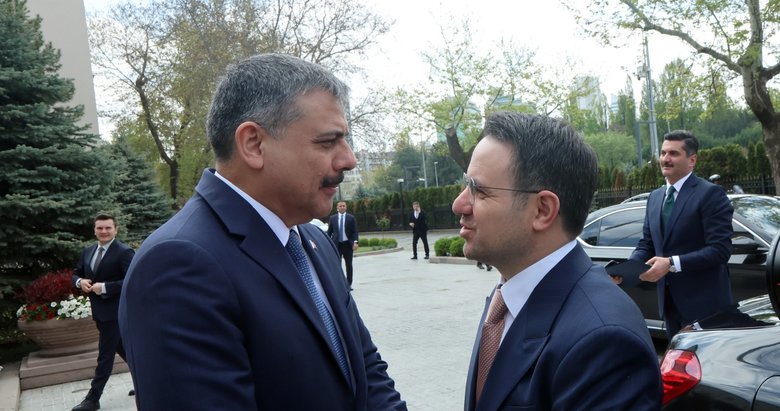 Bakan Çiftçi ile Bakan Gürlek bir araya geldi