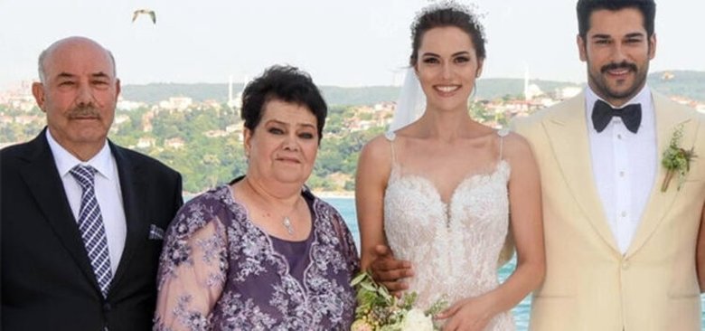 Fahriye Evcen’in acı günü! Fahriye Evcen’in babası hayatını kaybetti!