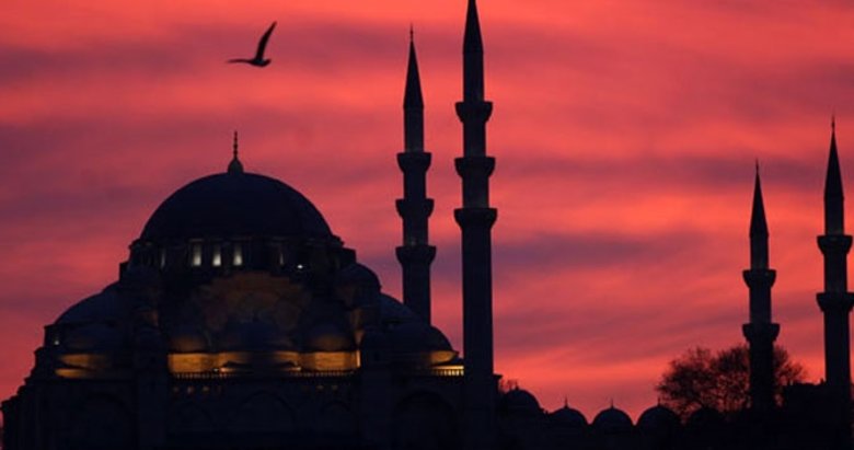 İzmir iftar vakti 20 Mayıs! İzmir’de iftar bugün kaçta?