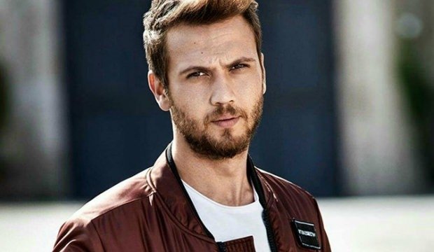 rueyada annenin ocuunun kueueklueuenue goermesi büyük memeli erkekler
