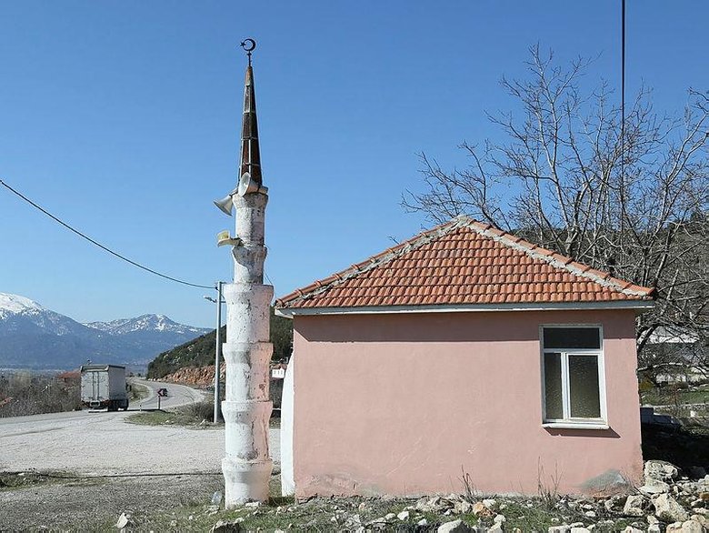 Dont Mahallesi’nin künk minaresi! Görenler şaşırıyor