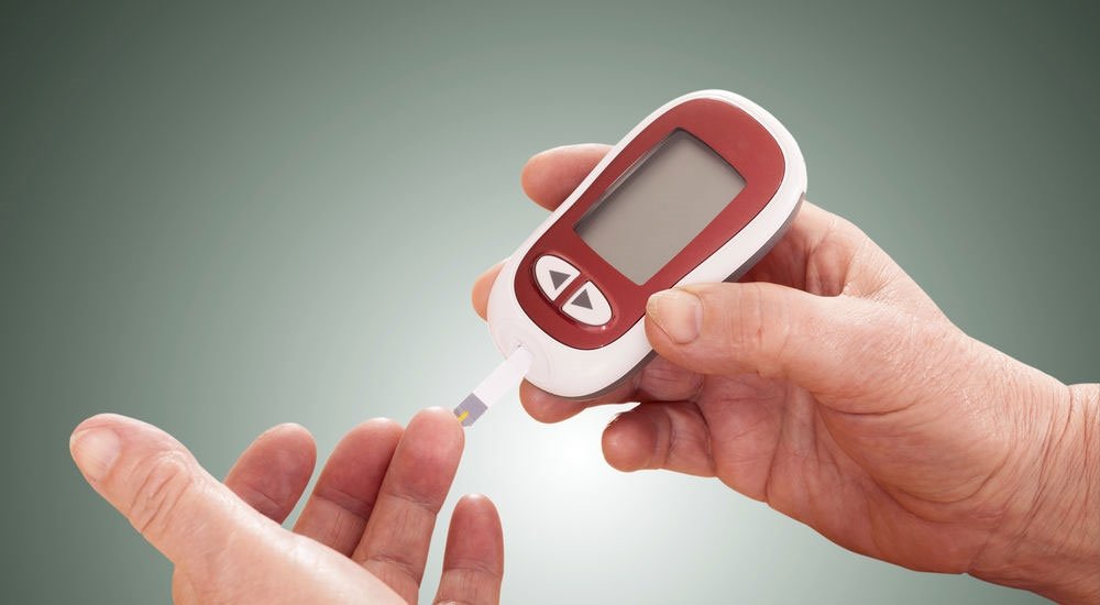 Hipoglisemi Kan şekeri düşmesi yaşam kalitesini olumsuz etkiler! İşte kan şekerinin düşmesinin nedenleri...