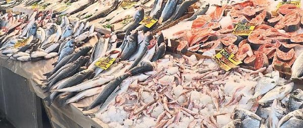 Fırtına sona erdi balık fiyatları düştü