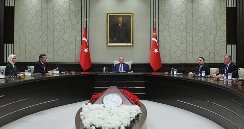 SON DAKİKA | Başkan Erdoğan Cumhurbaşkanlığı Kabinesi’ni topladı