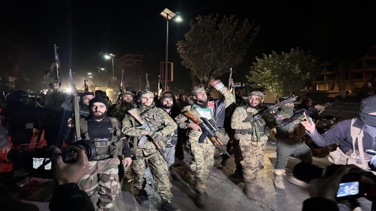 Son dakika: Suriye’de bir devrin sonu! Esad rejimi sona erdi