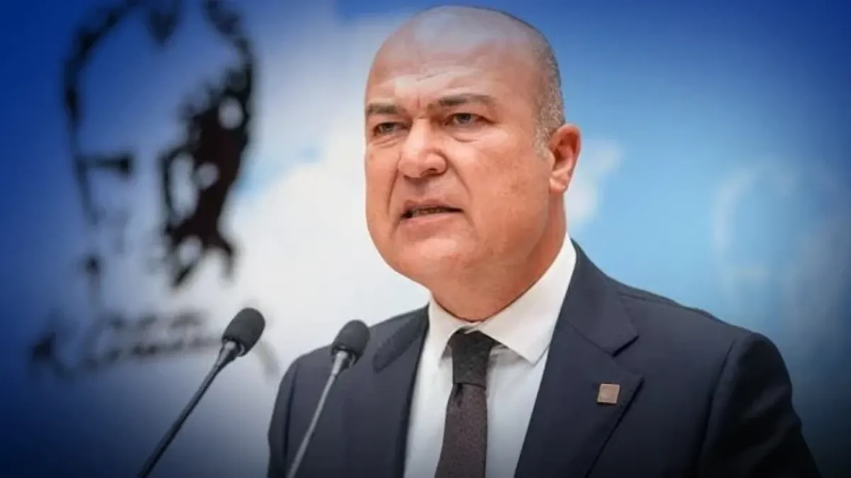 İzmir milletvekili Murat Bakan CHP'den istifa etti
