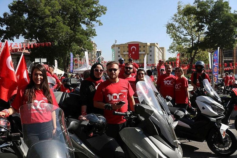 Zafer Bayramı’nda Kocatepe’ye ’100. Yıl Motosiklet Sürüşü’