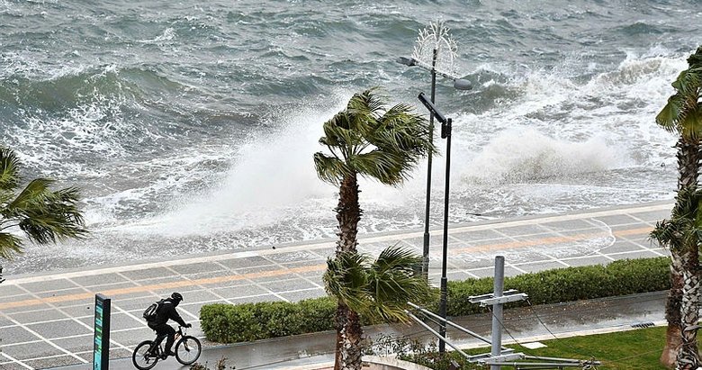 Son dakika: İzmir için fırtına ve kar uyarısı