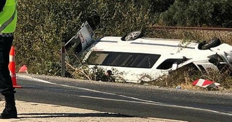 Aydın’da yolcu minibüsü devrildi: 6 yaralı