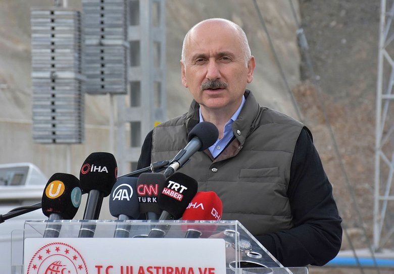 İzmir-Antalya arası yolculuk 3 saate düşecek