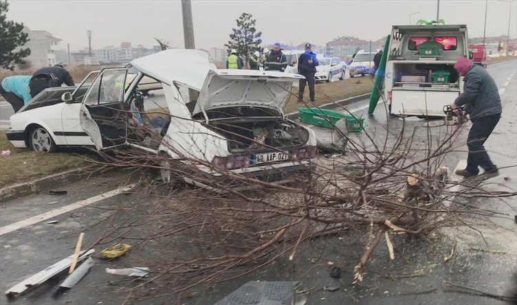 Kütahya’daki trafik kazasında acı tesadüf