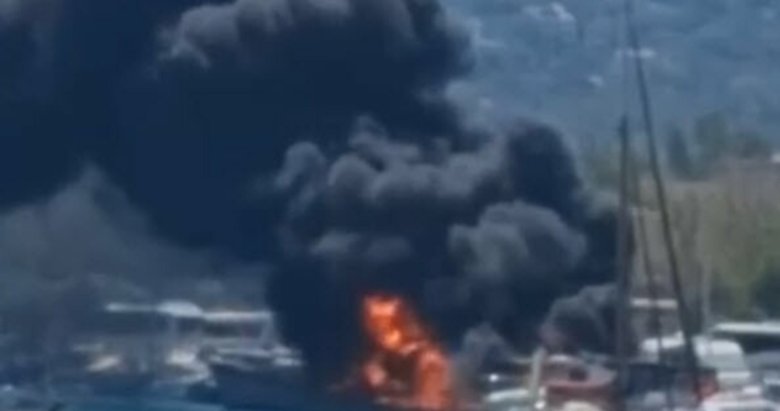 İzmir Urla’da tekne yangını