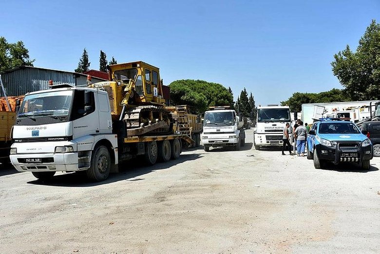 Manisa’dan yangın bölgesine takviye ekipler yola çıktı