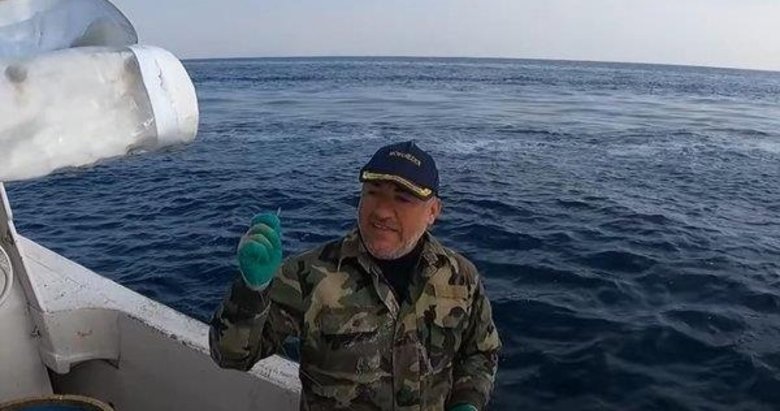 Yunan botlarını yine geri püskürttü! İlker Reis kabusları oldu