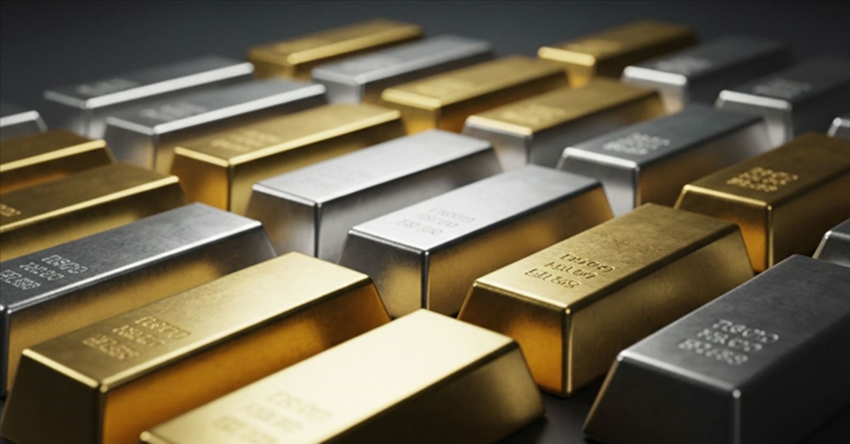 Altın ve gümüş fiyatları düşüyor