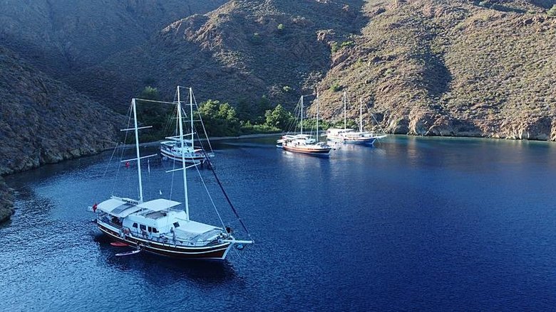 Ege’nin en güzel koylarında tekne yoğunluğu! Bayramda alternatif rota olarak mavi yolculuk ilgi gördü