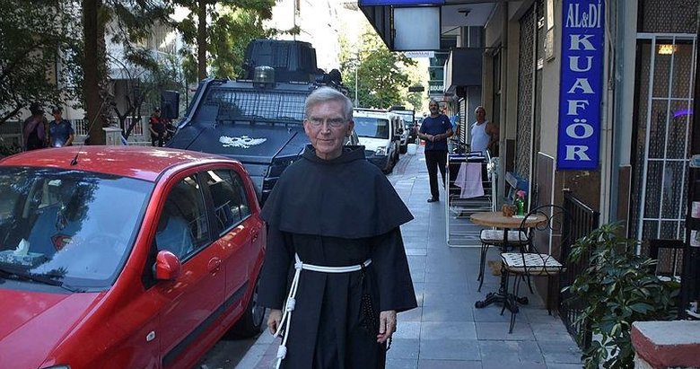 Papaz Brunson’a dikkat çeken ziyaret