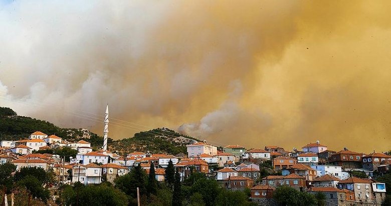 İzmir’deki yangın kısmen kontrol altına alındı