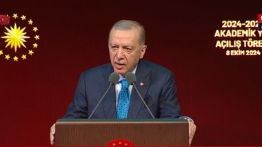 Başkan Erdoğan: Gençleri popüler kültürün insafına bırakamayız