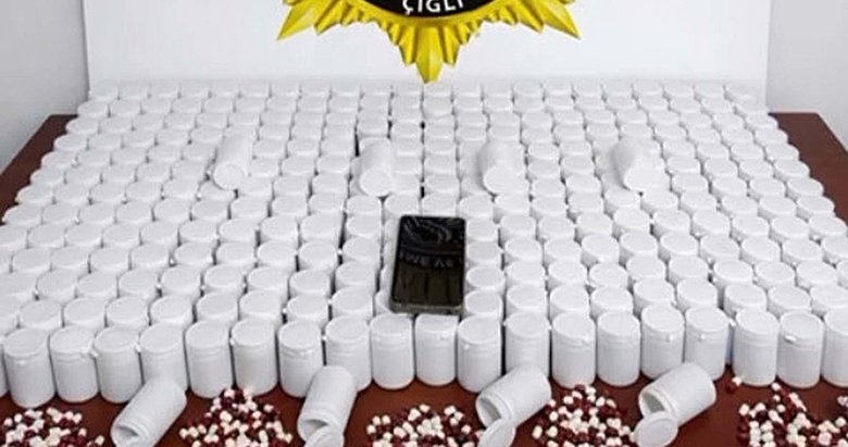 İzmir’de 17 bin 280 sentetik hap ele geçirildi; 1 gözaltı