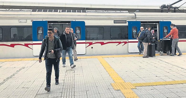 Foça’da İZBAN isyanı