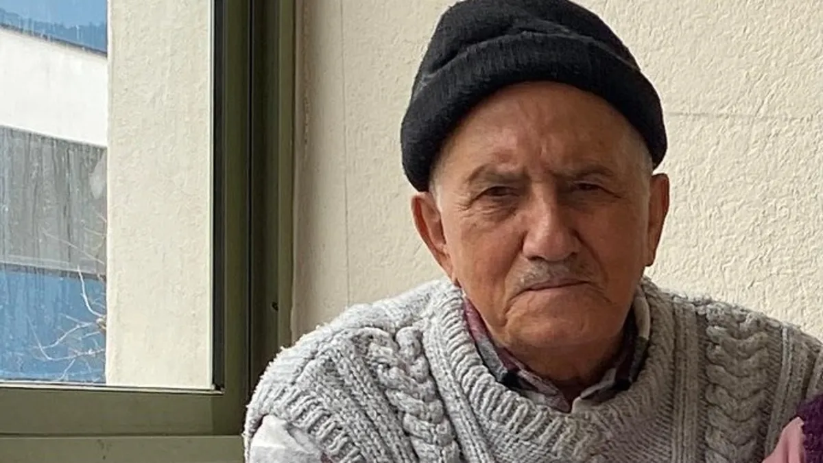 Muğla'da kaybolan 82 yaşındaki Mehmet Çiftçi, jandarma İHA'sı ile bulundu ve hastaneye kaldırıldı