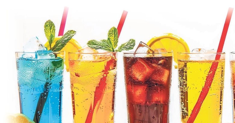 Ergenlikte tüketilen şekerli içecekler kaygıyı artırıyor