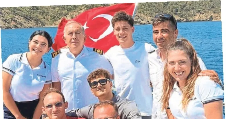 Sezonun yorgunluğunu Fethiye’de atıyor