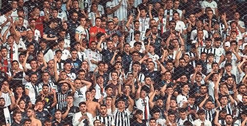 Kara Kartal çok mutlu