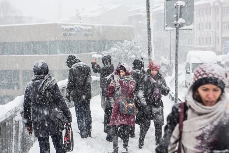 İzmir’de bugün hava nasıl olacak? Meteoroloji’den kar uyarısı! 4 Ocak 2019 hava durumu