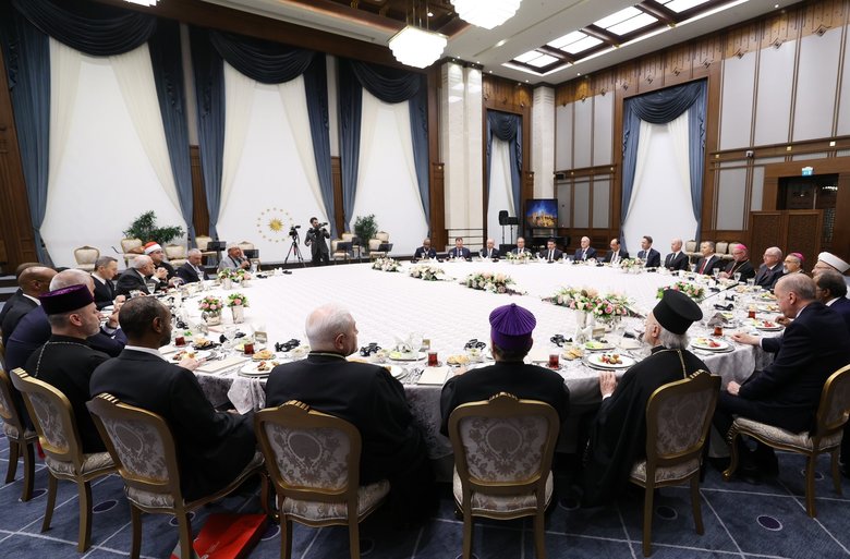 Başkan Erdoğan dini azınlık temsilcileriyle buluştu