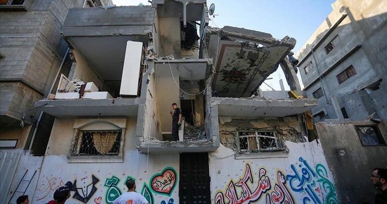 İsrail’in 274 gündür saldırılarını sürdürdüğü Gazze’de can kaybı 38 bin 98’e çıktı