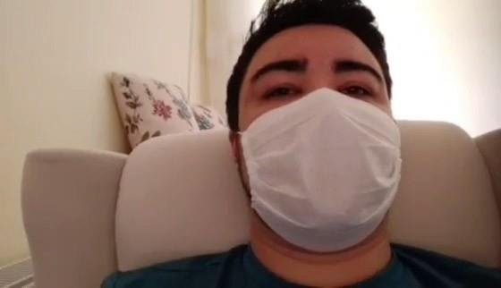 Testi pozitif çıkan baba ile küçük kızının duygusal anları