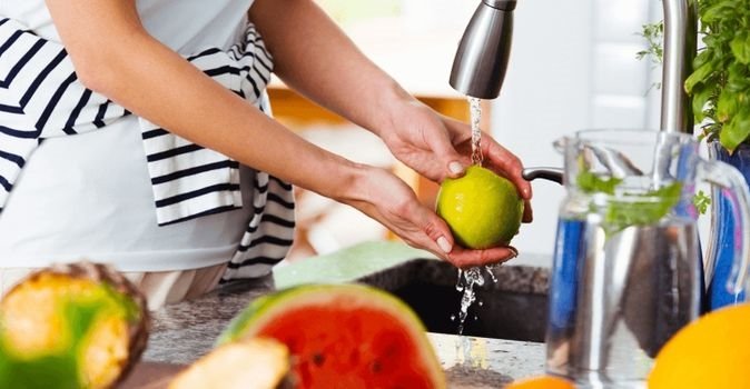 Meyve ve sebzeler nasıl ve hangi yöntemle yıkanmalı?