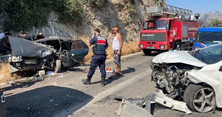 Milas’ta trafik kazası: Ölü ve yaralılar var