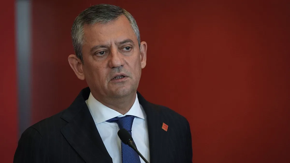 YENİ Parti’ye eski adet!
