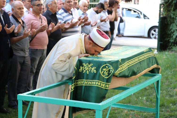 Öz annesi istismarda bulunmuş! İzmir’de minik Eymen’in ölümünde kahreden detaylar