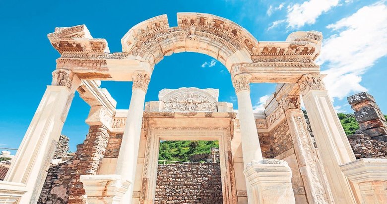 İzmir’de tarihi ve kültürel miras keşfi