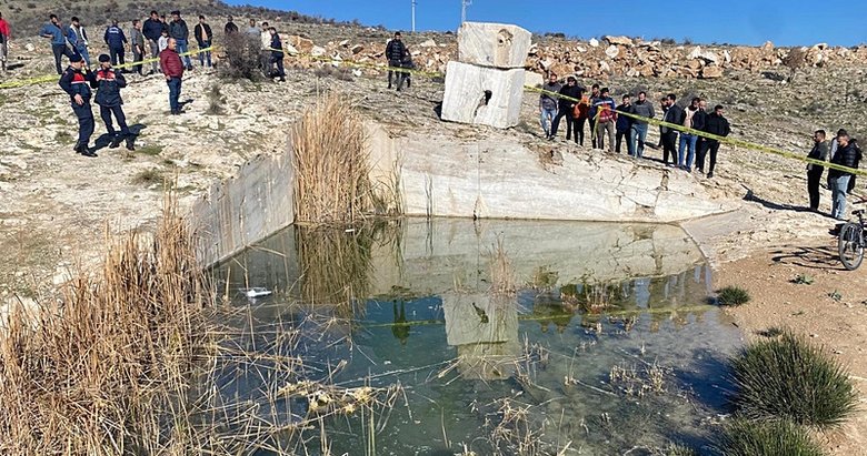 Kuzenler mermer ocağındaki su dolu çukurda boğuldu