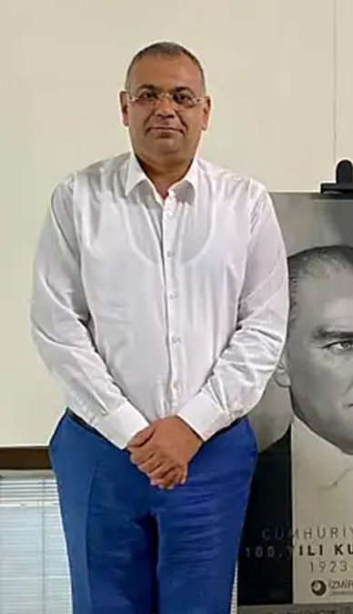 Tugay, Hüseyin Sezer’i görevden aldı