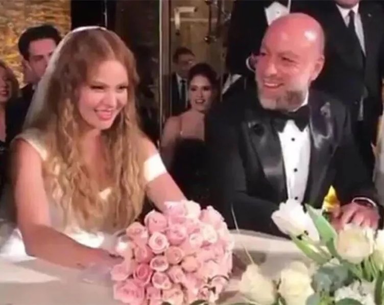 O sorular karşısında Naz Elmas sustu, annesi tepki gösterdi