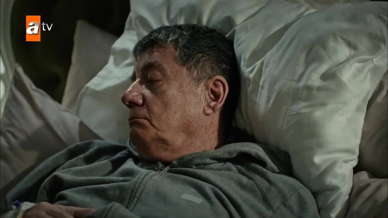 Ünlü oyuncu Tarık Ünlüoğlu hayatını kaybetti! Tarık Ünlüoğlu kimdir?