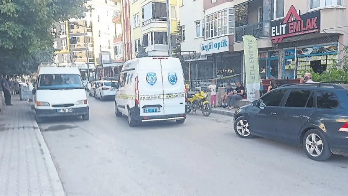 Afyonkarahisar'da Otomobilin Çarptığı 72 Yaşındaki M.Y. Hayatını Kaybetti