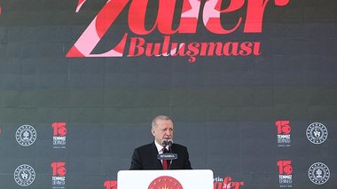 Başkan Erdoğan: Darbeye tiyatro diyenleri affetmeyeceğiz