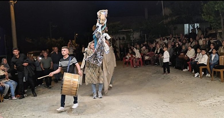 ‘Kukla Deve’ geleneği yaşatılıyor