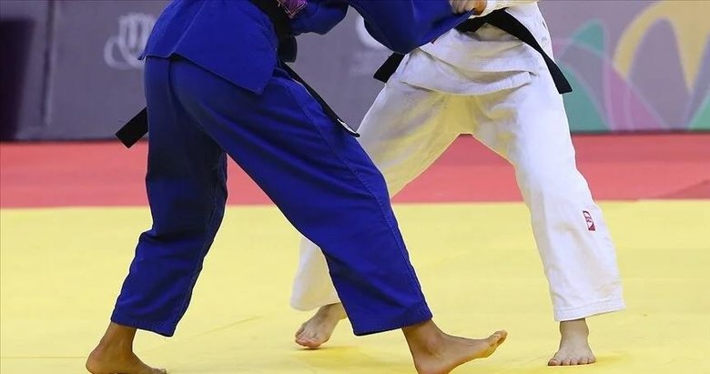 Yunusemreli gençler judoda zirveyi bırakmadı