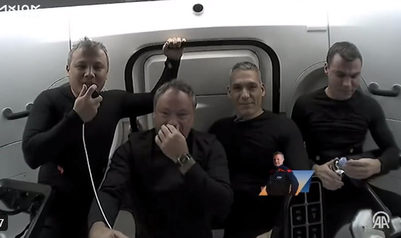 Hain çıkmadı uzaya çıktı!