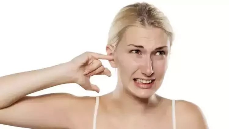 Yanlış kulak temizliği işitme kaybına yol açabilir!