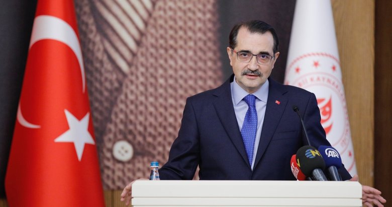 Enerji Bakanı Fatih Dönmez: Türkiye yenilenebilir enerjide merkez ...